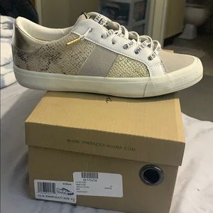 Vintage Havana Sneakers Never Worn